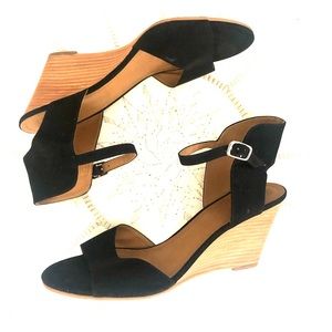 EUC Black suede wedges